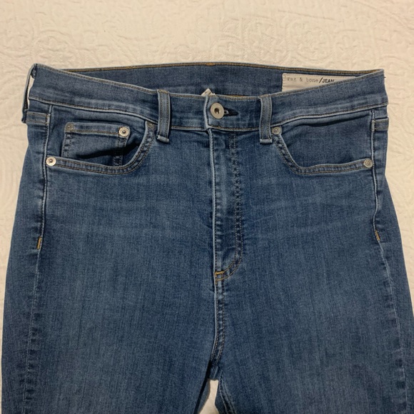 Rag & Bone jeans size 30. High rise ankle skinny. Stretchy, raw hem. Med wash - Picture 4 of 10